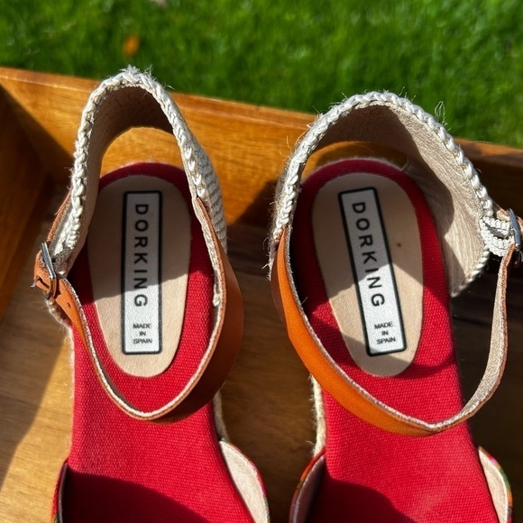 Dorking by Fluchos Red Leather Floral Ankle Strap Espadrilles | Size 39 | 9 NWOT - Picture 6 of 8